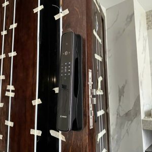 Khóa cửa thông minh Bosch EL800VF DE Face ID App WIFI