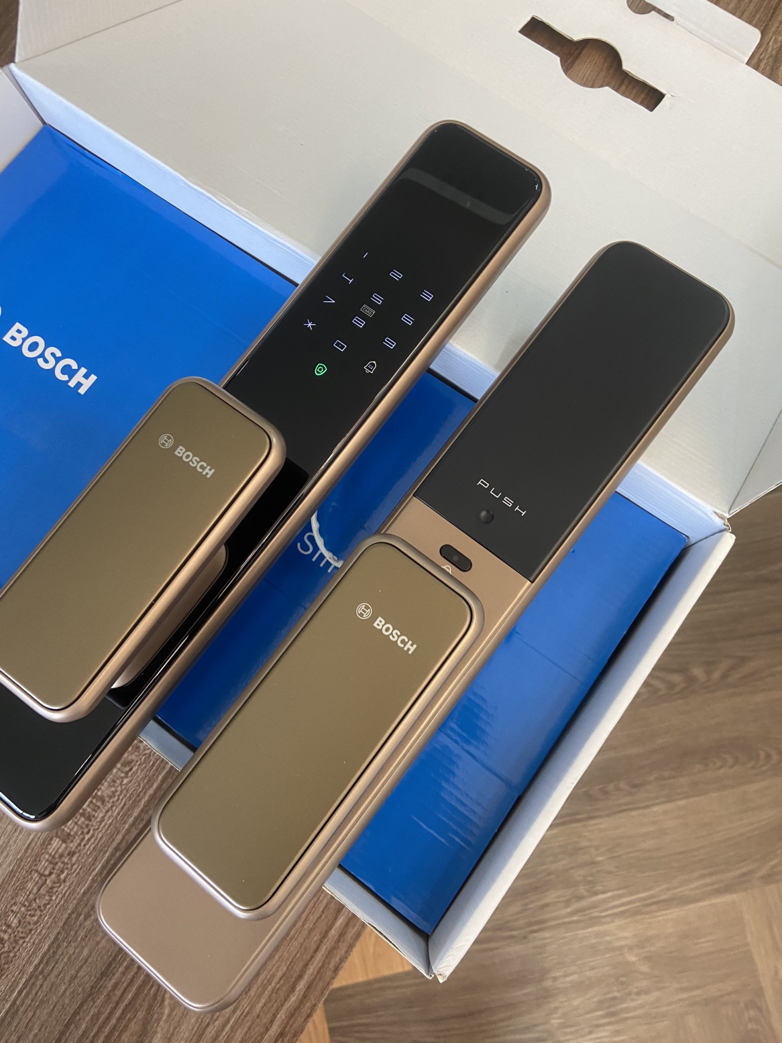 Khóa thông minh Bosch EL 600 - DE Face ID Gia Huy Lock