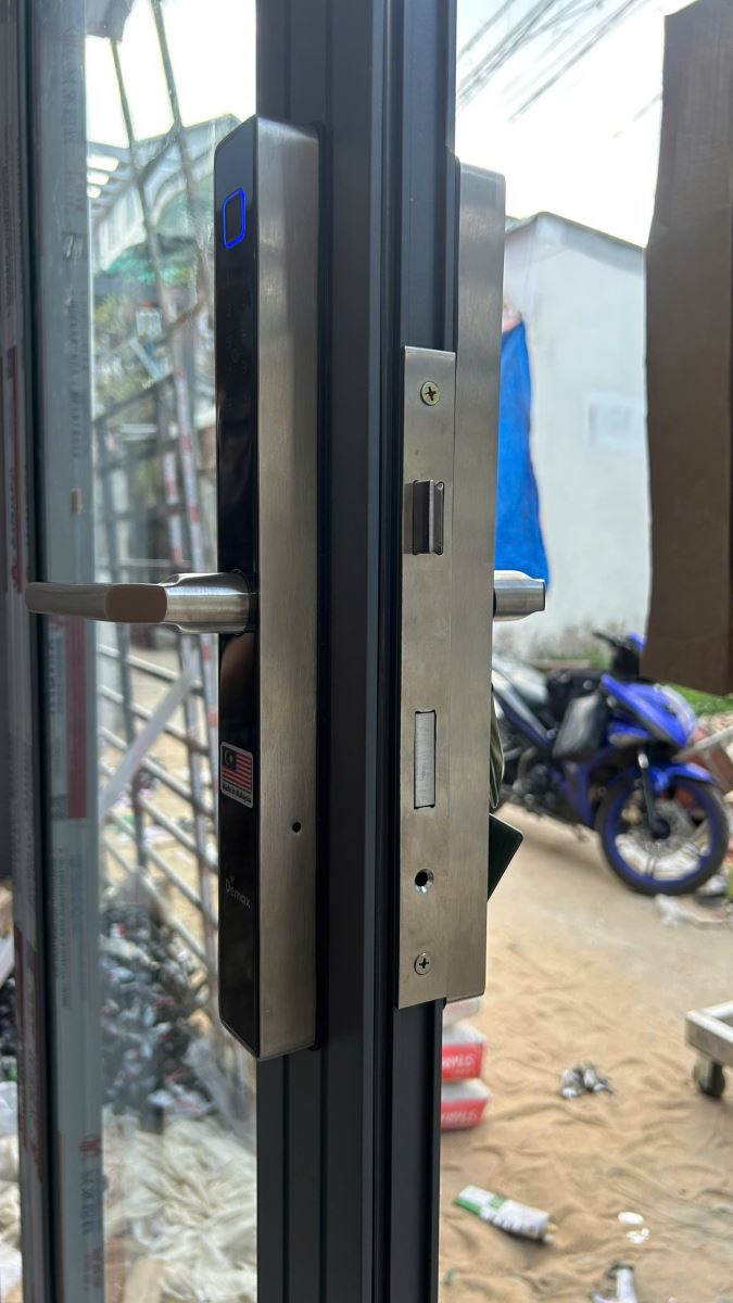 Khóa thông minh Demax EL-C102 AG - Ảnh 8