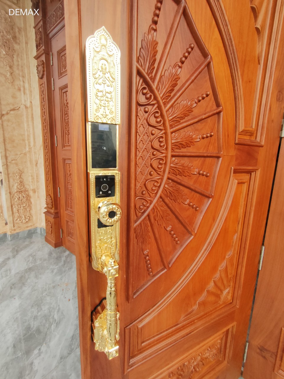 Khóa thông minh Demax EL 938GOLD - Ảnh 4