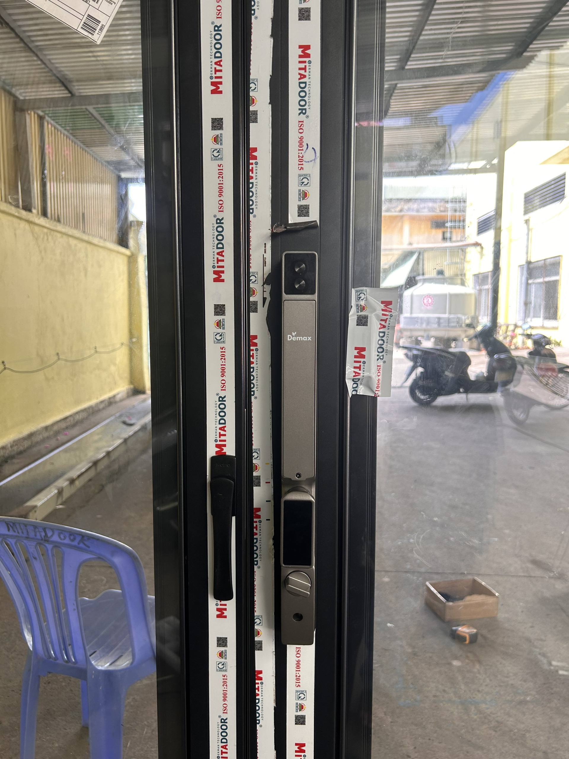 Khóa thông minh Demax SL802 AG - Ảnh 2