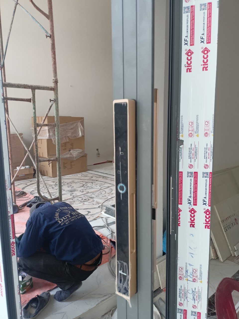 Khóa thông minh Demax SL808 CG CNC - Ảnh 5